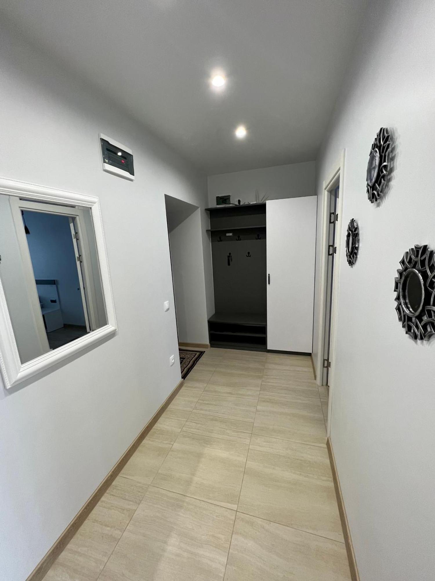 Apartment Premium In Center Ivano Frankivsk Bagian luar foto
