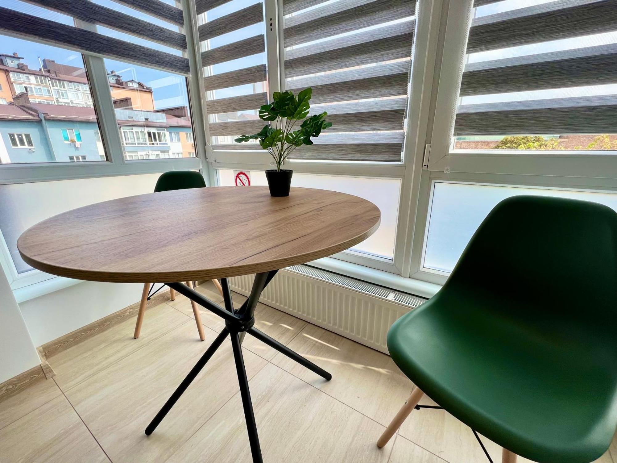 Apartment Premium In Center Ivano Frankivsk Bagian luar foto